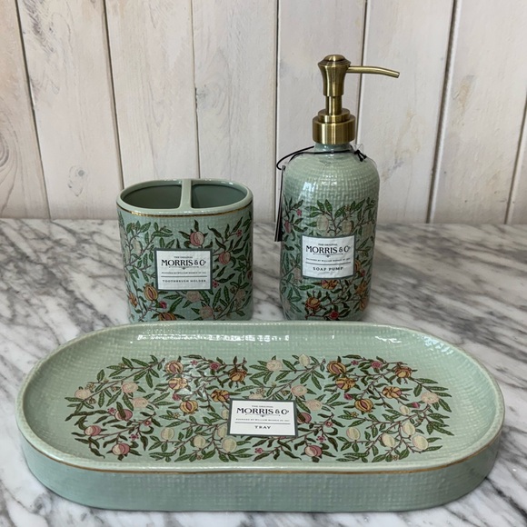 Morris & Co., 4 Piece Green Floral Ceramic Set